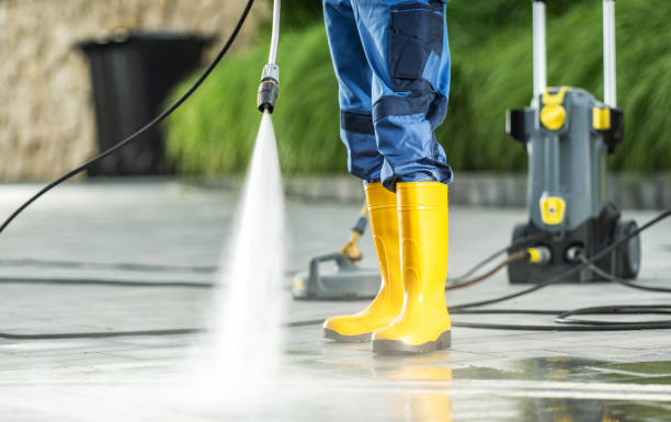 Why Choose Our Certified Pressure Washing Experts for Your Project Needs in The Woodlands, TX?